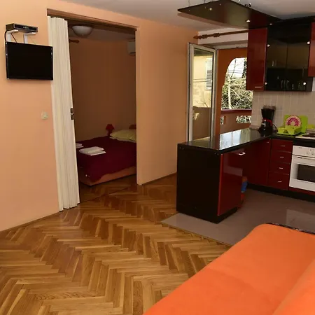 Ivka مالينسكا